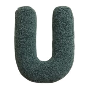 Perna decorativă cu litera inițială Fokelyi 40x40cm moale — Păreri